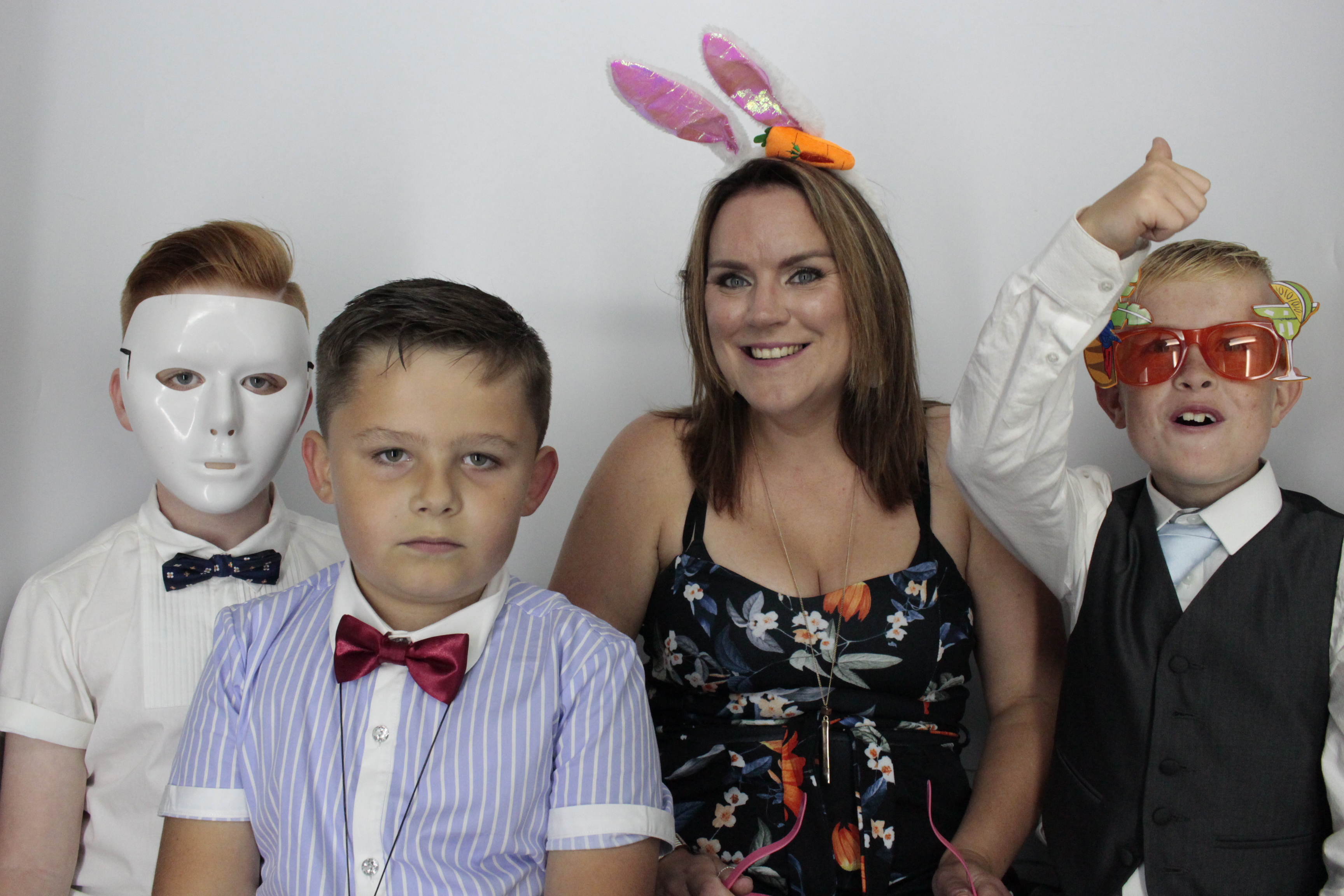 Richard & Karen's Wedding Reception | View more photos from the event at gallery.myphotoboothexperience.co.uk/u/MyPhotoBoothExperienceLtd/Richard-Karens-Wedding-Reception